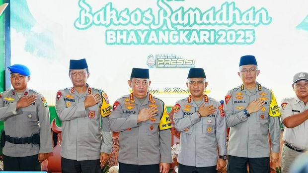 Kapolri hadiri bazar Ramadan Polri di Surabaya. (Dok. Polri)