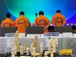 dittipidter-bareskrim-polri-menggagalkan-penyelundupan-gading-gajah-utuh-hingga-pipa-rokok-yang-terbuat-dari-gading-gajah-rumo-1748235181195_169.jpeg