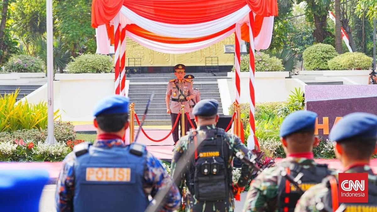 kapolri-pimpin-upacara-hari-juang-polri-simbol-dedikasi-polri-untuk-bangsa-1755745557185_169.jpeg