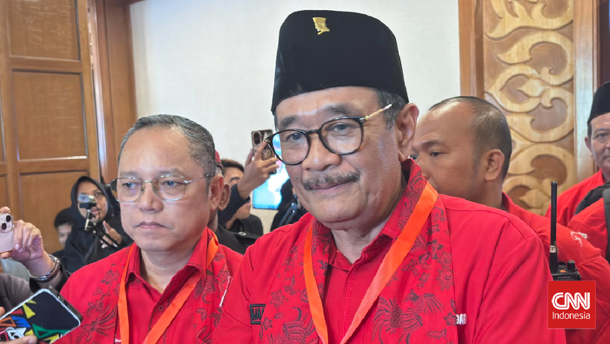 ketua-bidang-ideologi-dan-kaderisasi-dpp-pdip-djarot-saiful-hidayat-1766225411167_169.png