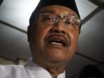 menteri-sosial-ri-syaifullah-yusuf-alias-gus-ipul-1746325753982_169.jpeg