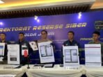 polisi-tangkap-hacker-bobol-ratusan-website-kampus-buat-judi-online-1785418253387_169.jpeg