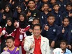 purbaya-ke-siswa-sekolah-rakyat-1785732701743_169.jpeg