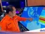 kepala-pelaksana-bpbd-jatim-gatot-soebroto-saat-menunjukkan-titik-panas-melalui-aplikasi-sipong-1788256916184_169.jpeg