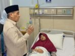 wamenag-jenguk-santri-korban-keracunan-minta-mbg-tetap-dilanjutkan-1788524984914_169.jpeg