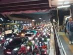 macet-di-jalan-mt-haryono-arah-halim-kamis-15102026-malam-1792066479724_169.jpeg